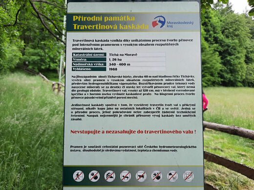 O travertinové kaskádě v Tiché